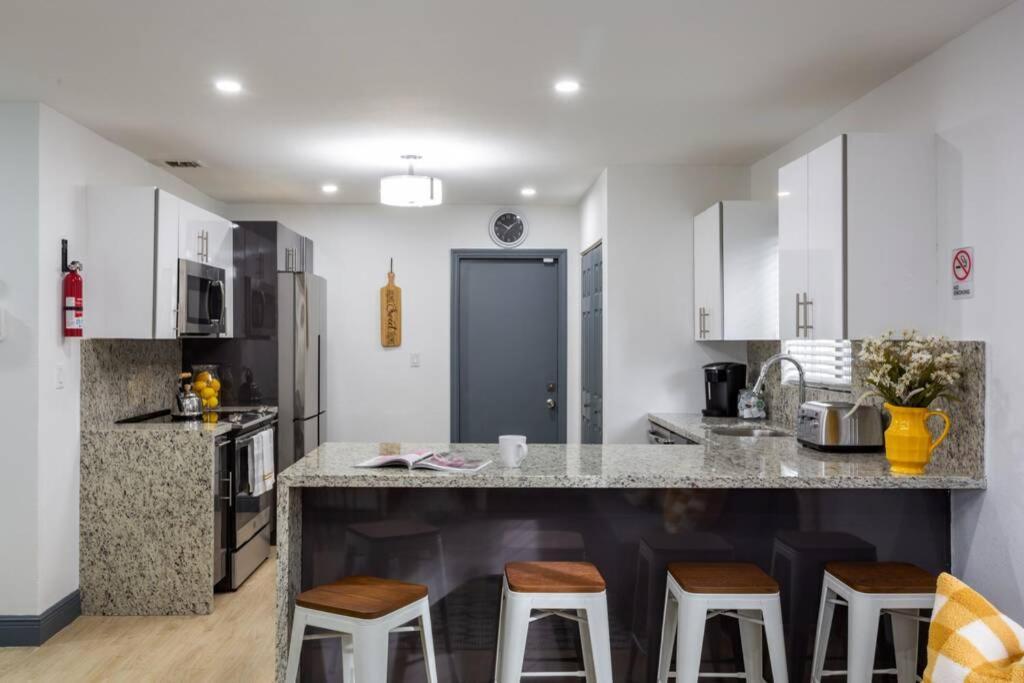 Casa Madeira @ The Heart Of Miami Design District Villa Екстериор снимка