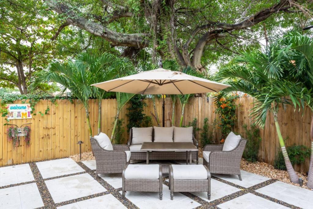 Casa Madeira @ The Heart Of Miami Design District Villa Екстериор снимка