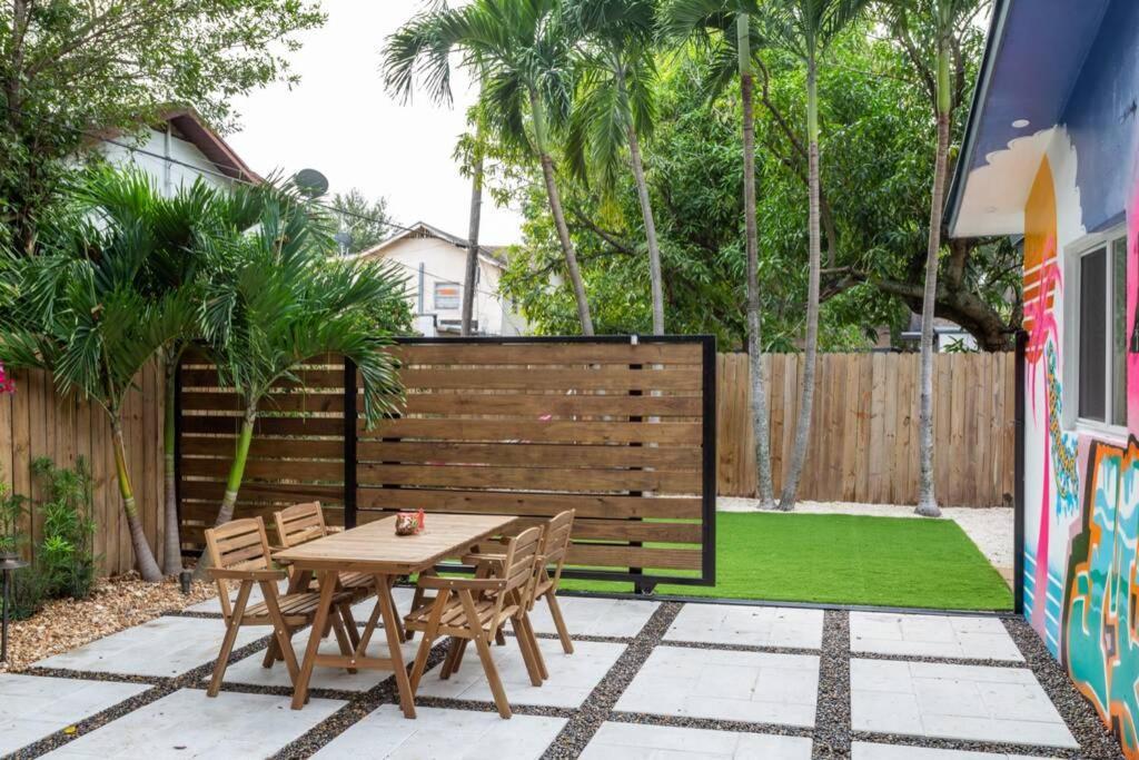 Casa Madeira @ The Heart Of Miami Design District Villa Екстериор снимка